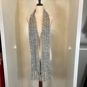 Beautiful Marled Gray Scarf
